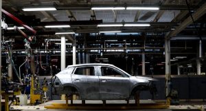 تجربه ناموفق خصوصی‌سازی ایران‌خودرو و سایپا؛ نیاز بازار بیش از تولید فعلی است