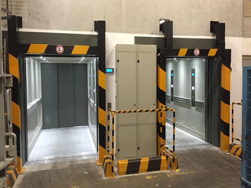 آسانسور ۲ به ۱