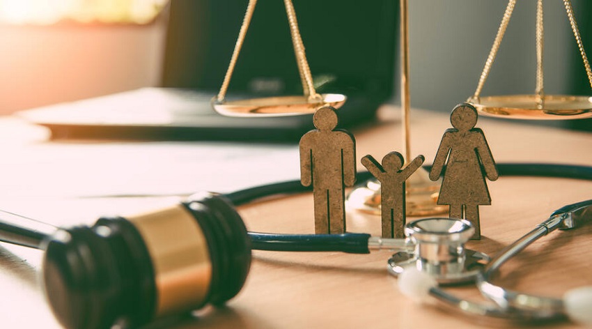 نحوه شکایت از پزشک زیبایی چگونه است؟ توضیح وکیل جرایم پزشکی