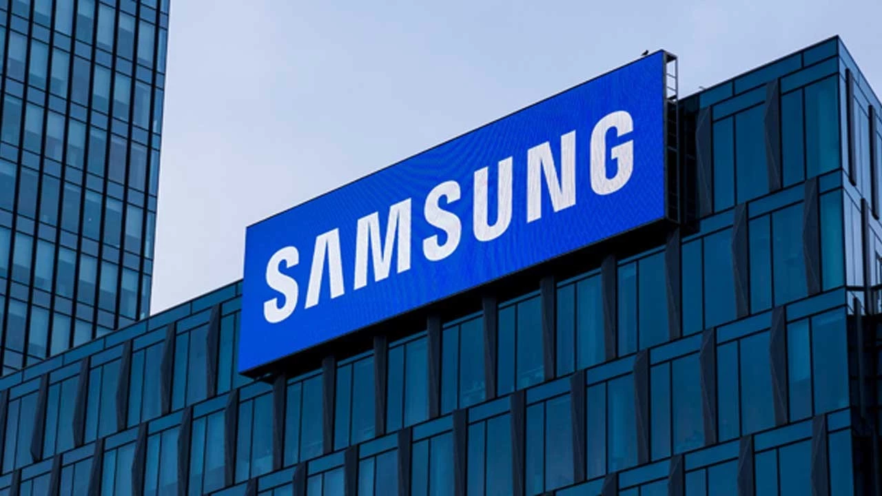 نمایندگی سامسونگ در اهواز: چرا مردم از نبود تعمیرکار ماهر و قطعات اورجینال شکایت دارند؟