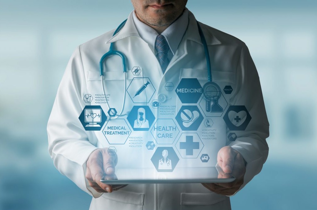 چگونه پزشکان با دیجیتال مارکتینگ بیماران بیشتری جذب می‌کنند؟