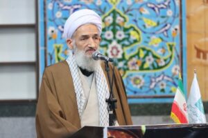 آیت الله لائینی:اقدامات عملی و مشوق‌های پایدار راهکار افزایش جمعیت است