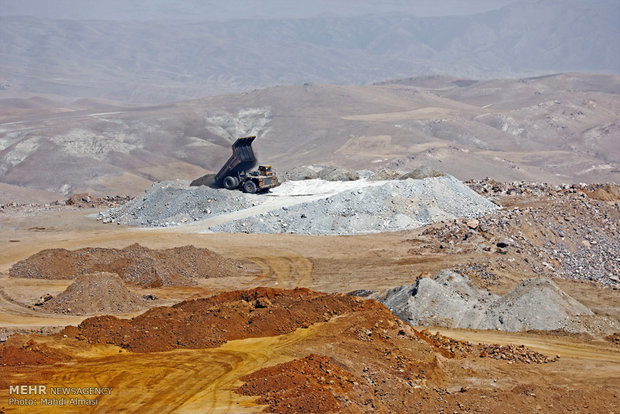 انتقال«شهرک تخصصی روی زنجان»از حرف تا عمل؛ مسیری پراز چالش و اما و اگر