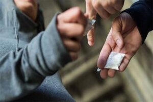 بین مصرف مواد و اختلالات روانی رابطه مستقیم وجود دارد