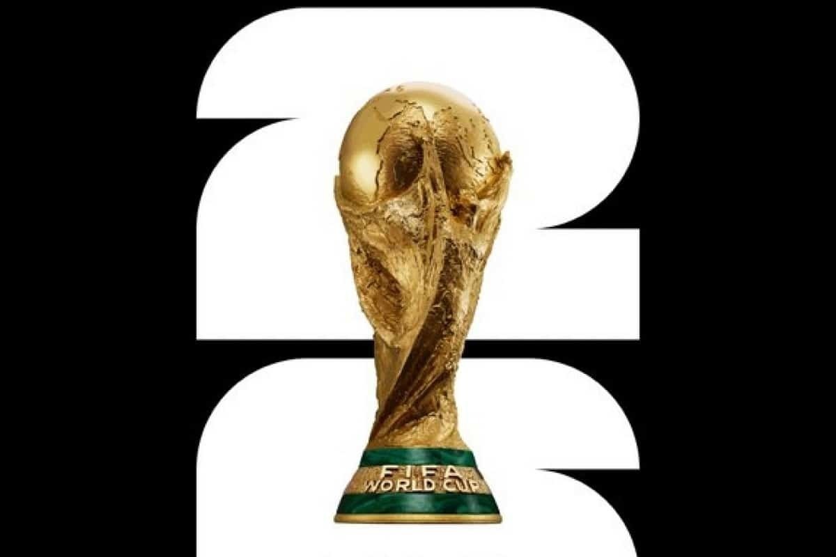 رونمایی از جایزه بهترین بازیکن زمین جام جهانی ۲۰۲۶+ عکس