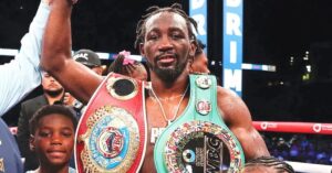 قهرمان دست‌نیافتنی خداحافظی کرد /کرافورد در اوج رفت