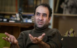 هوشیاری رضا امیرخانی تکان نخورد/ تیم درمان از چه پیشرفت‌هایی خبر می‌دهد؟!