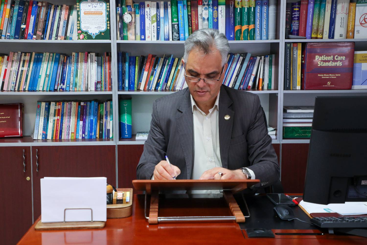 پیام تسلیت دکتر نجاتیان به مدیر حراست سازمان نظام پرستاری