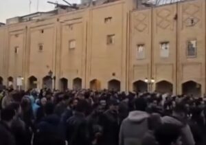 اعتراضات پراکنده برخی از کسبه در احمدآباد و بازار رضای مشهد