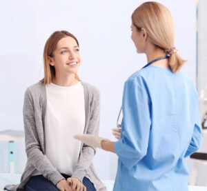 ۱۵ علائم سرطان زنان که احتمالا آنها را نادیده می گیرند