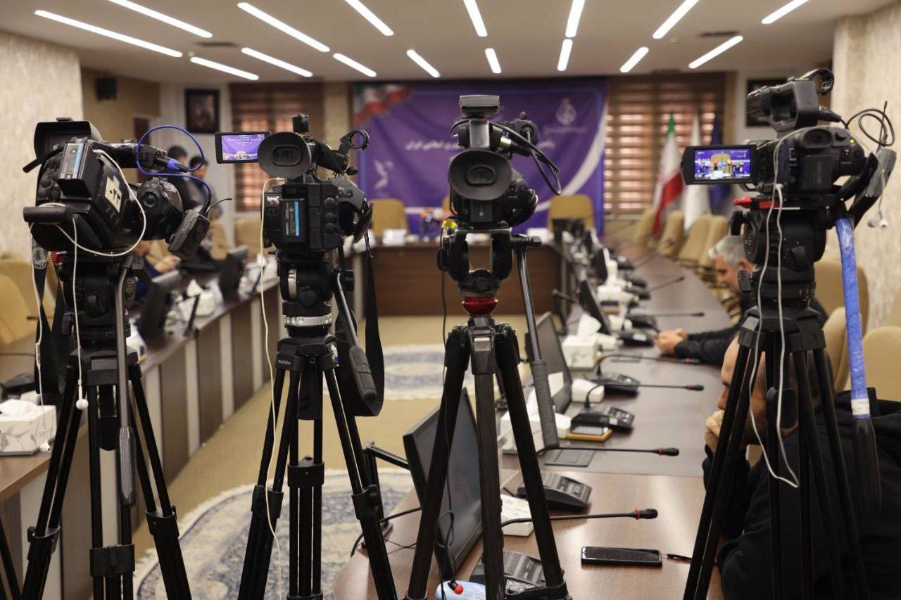 برگزاری نشست خبری رئیس کل سازمان نظام پزشکی با رسانههای خارجی برگزاری نشست خبری رئیس کل سازمان نظام پزشکی با رسانههای خارجی