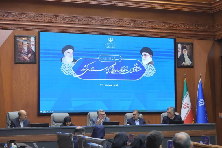 بهبود مسائل معیشتی پرستاران از برنامه‌های وزارت بهداشت است