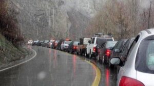 ترافیک سنگین در محور قزوین _ کرج/ مسافران بخوانند