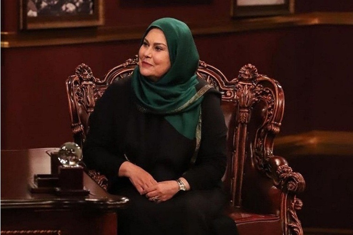 حضور سحر دولتشاهی، مهراوه شریفی‌نیا و مادرش در عروسی مهرانه مهین‌ترابی! + عکس