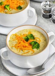 طرز تهیه سوپ بروکلی چدار