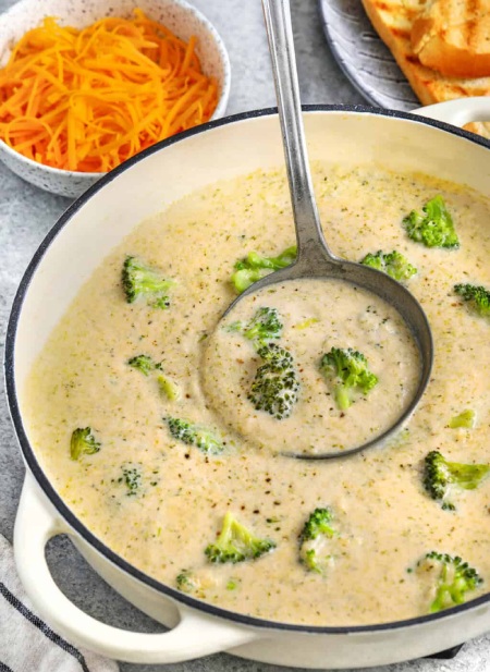 طرز پخت سوپ کلم بروکلی