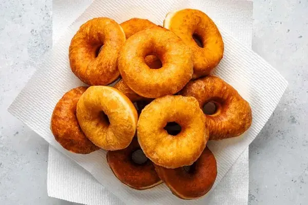 طرز تهیه پیراشکی بدون ماست و شیر بهتر از نمونه بازاری با طعم نوستالژی طرز تهیه پیراشکی بدون ماست و شیر بهتر از نمونه بازاری با طعم نوستالژی