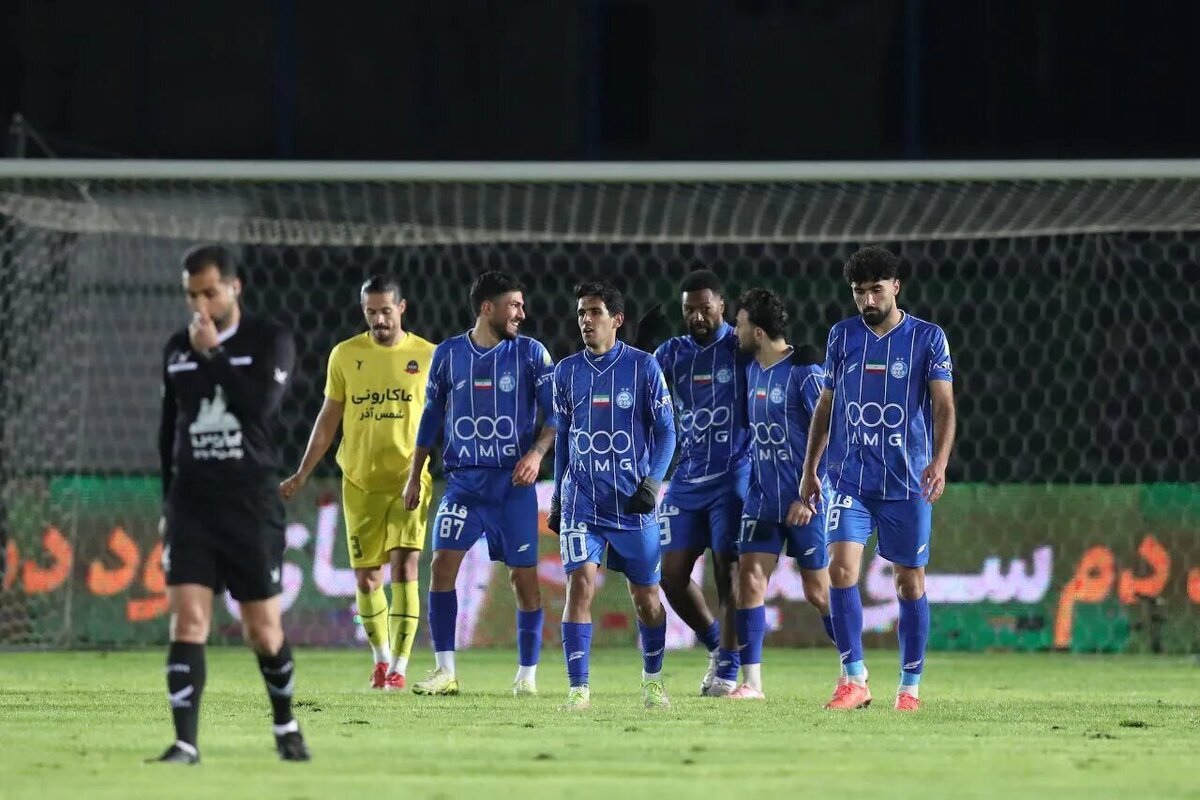 چه کسی سرمربی جدید استقلال است؟