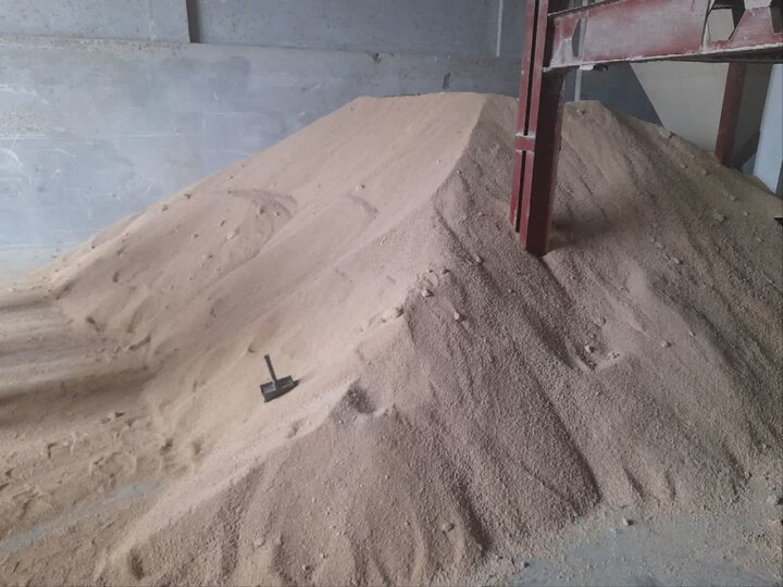 کشف بار ۲۲ میلیارد ریالی کنجاله سویا در گرگان