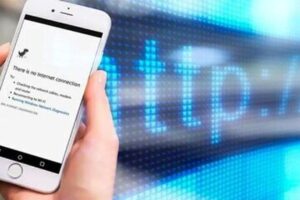 تداوم قطع اینترنت چه چالش هایی برای کشور دارد؟