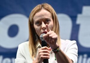 واکنش تند ایتالیا به اظهارات ترامپ در خصوص رهبر کاتولیک‌های جهان
