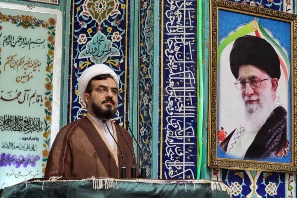 امام جمعه دماوند: نرخ باروری به زیر ۱.۵ فرزند رسیده است