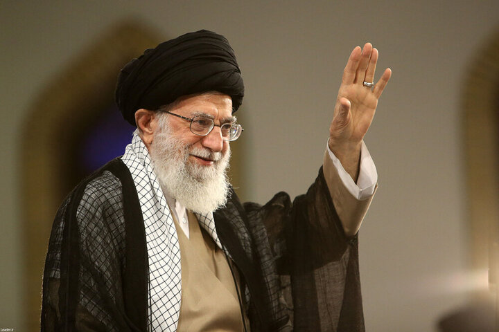 دعوت علمای عراق از حجاج خانه خدا برای انجام حج به نیت رهبر شهید
