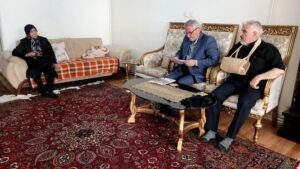 سلامت خانواده‌های شهدا در اولویت بنیاد شهید آذربایجان‌شرقی