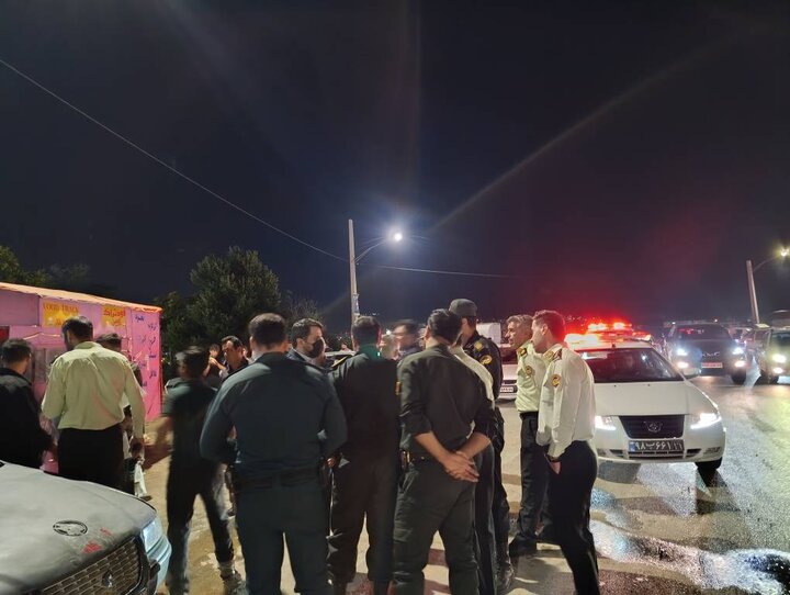 پس از پیگیری مهر؛ قلیان‌های بام یاسوج جمع شد؛ شهردار نیامد