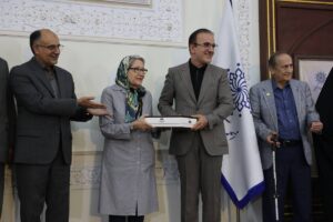 برگزاری آیین نکوداشت «مینو محرز» استاد برجسته دانشگاه علوم پزشکی تهران در تالار اجتماعات شهید مطهری(ره) انجمن آثار و مفاخر فرهنگی