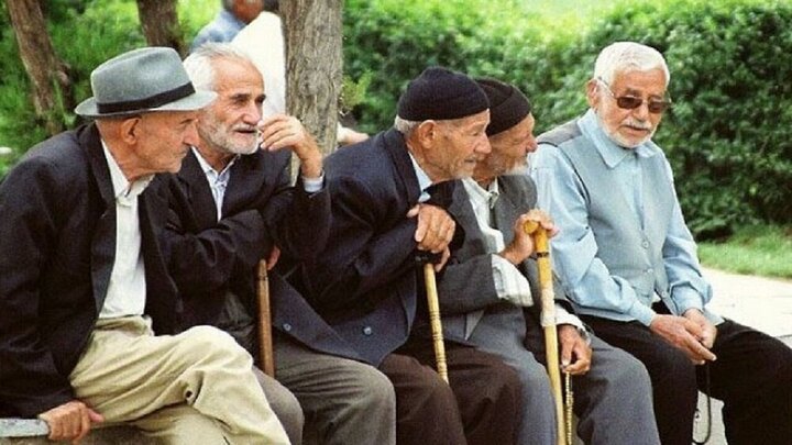 تلفن‌های هوشمند می‌توانند خطر افسردگی سالمندان را افزایش دهند