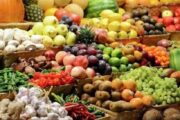 کودکان دنیا به قدر کافی میوه‌ و سبزیجات نمی خورند
