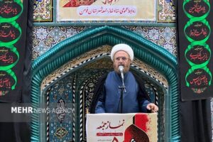 امام جمعه فومن: آمریکا در برابر صلابت ایران اسلامی زانو زده است