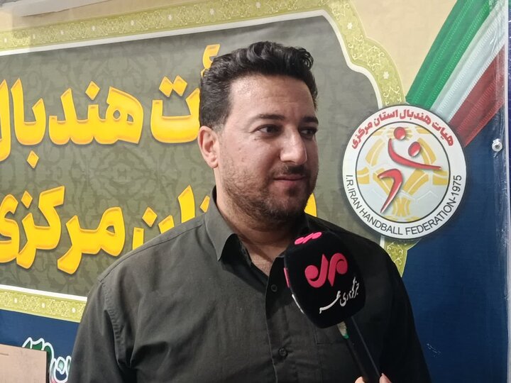 بیات: مرکزی در جمع ۱۰ هیئت برتر هندبال کشور قرار گرفت