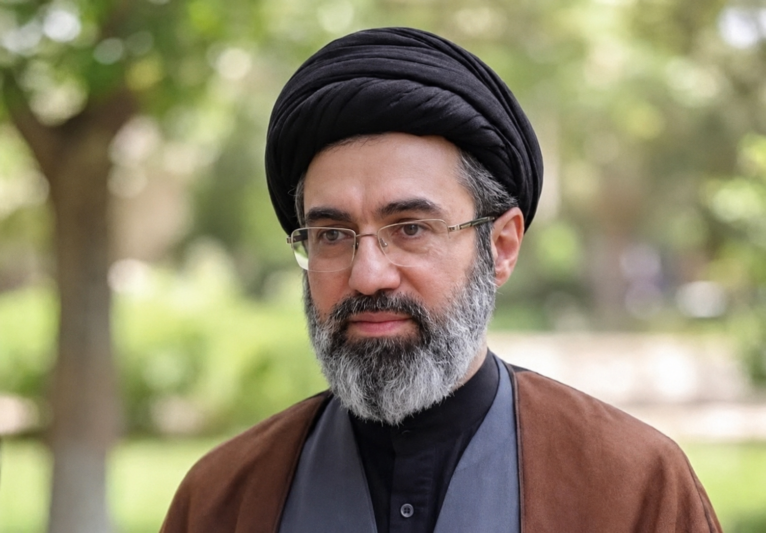 تأکید رهبر معظم انقلاب (مدظله العالی) بر توجه ویژه به نقش و جایگاه پرستاران