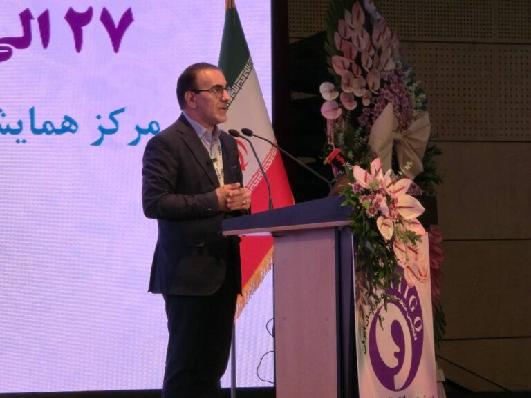 کیفیت درمان، خط قرمز سلامت مردم است.