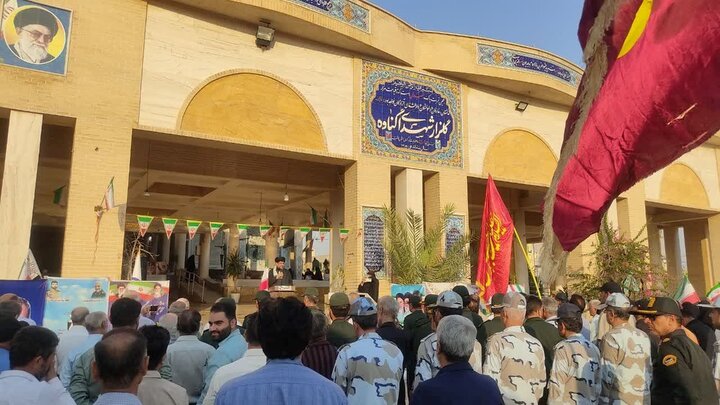 آئین مهمانی لاله‌ها در گناوه برگزار شد