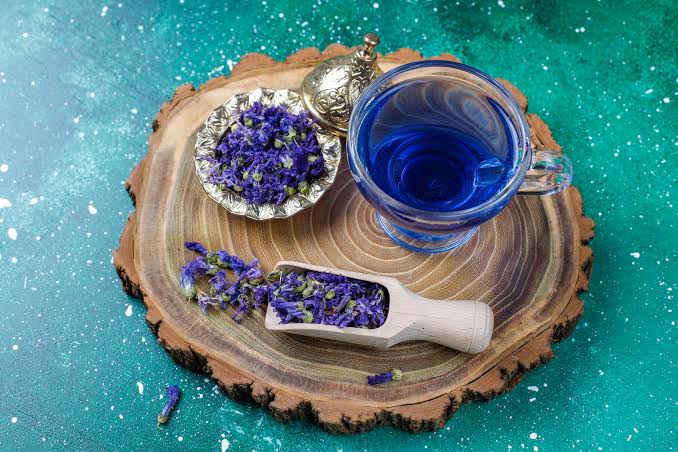 آیا مصرف گل‌گاوزبان همیشه بی‌خطر است؟