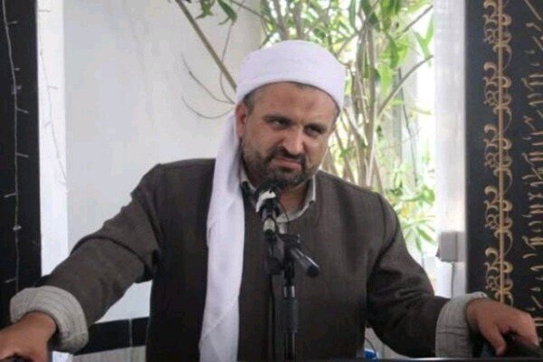 ماموستا مرادی: بدگمانی و شایعه‌پراکنی اعتماد اجتماعی را تضعیف می‌کند